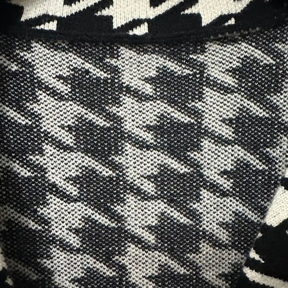 Women’s Black & White Houndstooth Knit Blazer Cardigan Jacket – Size S - Picture 4 of 9